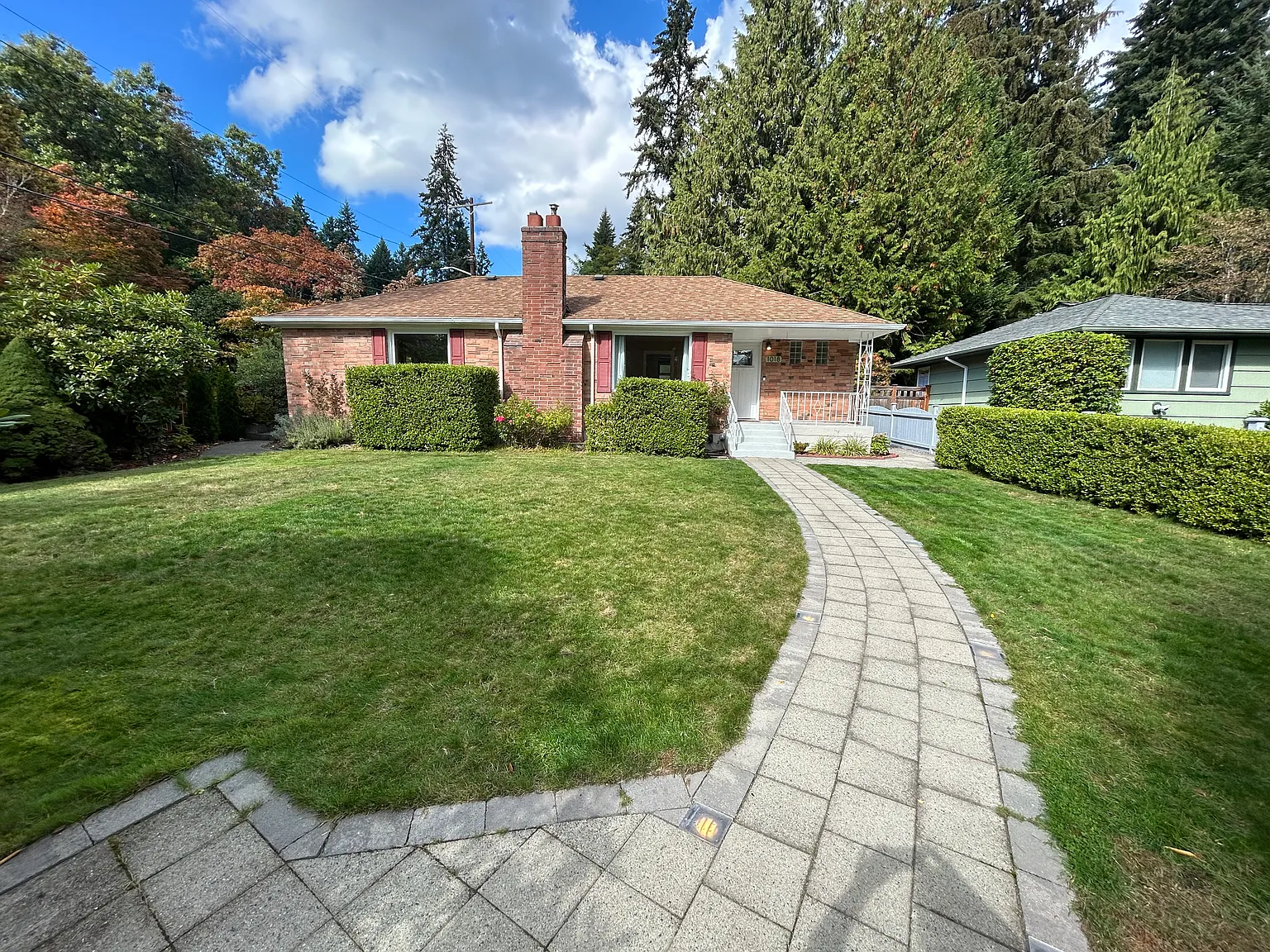 3 bed, 2000 sqft, $3,800 — Photo 3