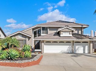 1830 Goldenrod Ln, Vista, CA 92081