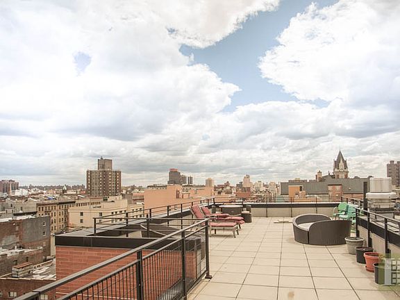 2nd image of 304 W 115th St APT 5A