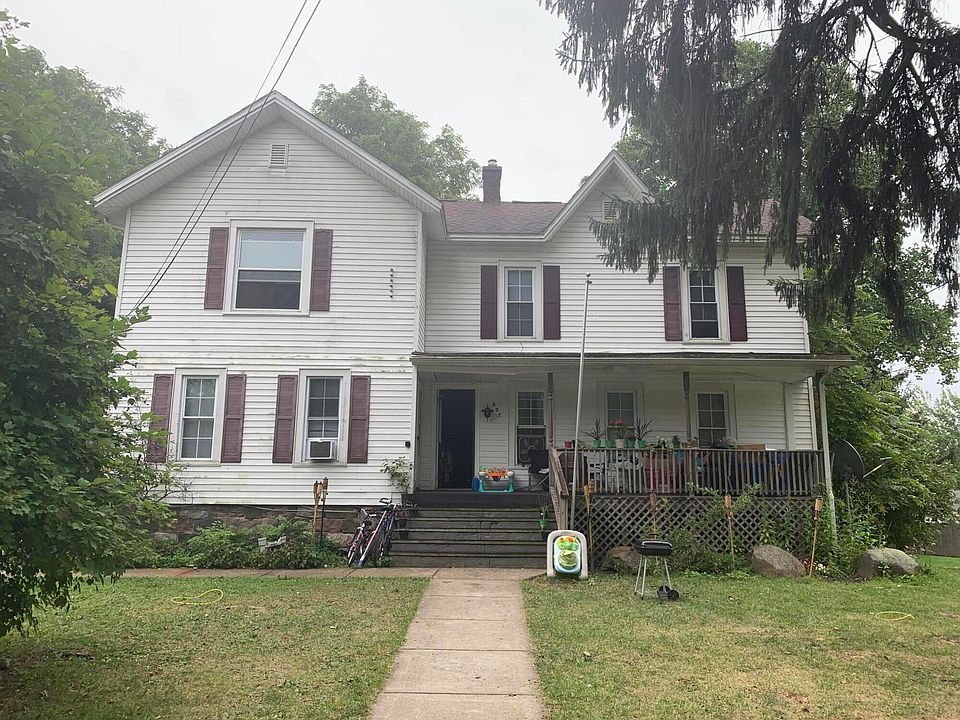607 S Main St, Olivet, MI 49076 MLS 23022802 Zillow