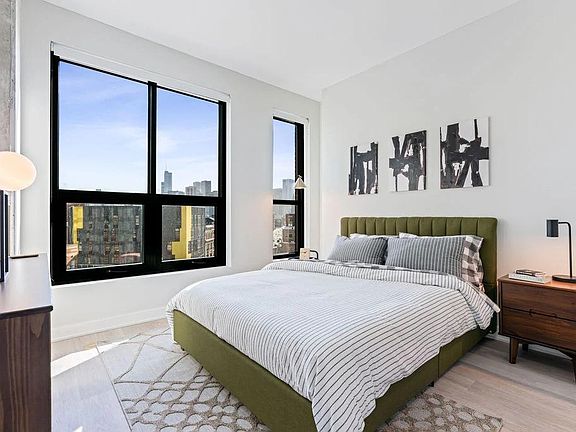 4th image of 771 N Ogden Ave #1414