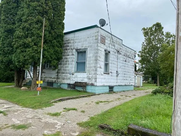 933 Woodlawn Ave, Bucyrus, OH 44820