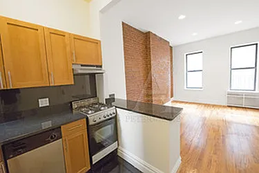 Rented by Peter Ashe