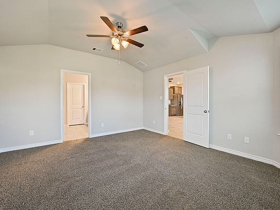 4th image of 2115 Chief St