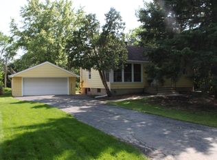 1011 Burton Ter, Glenview, IL