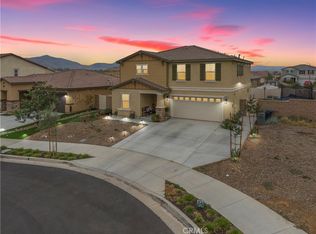 2442 Wild Oak Ct, Perris, CA 92570