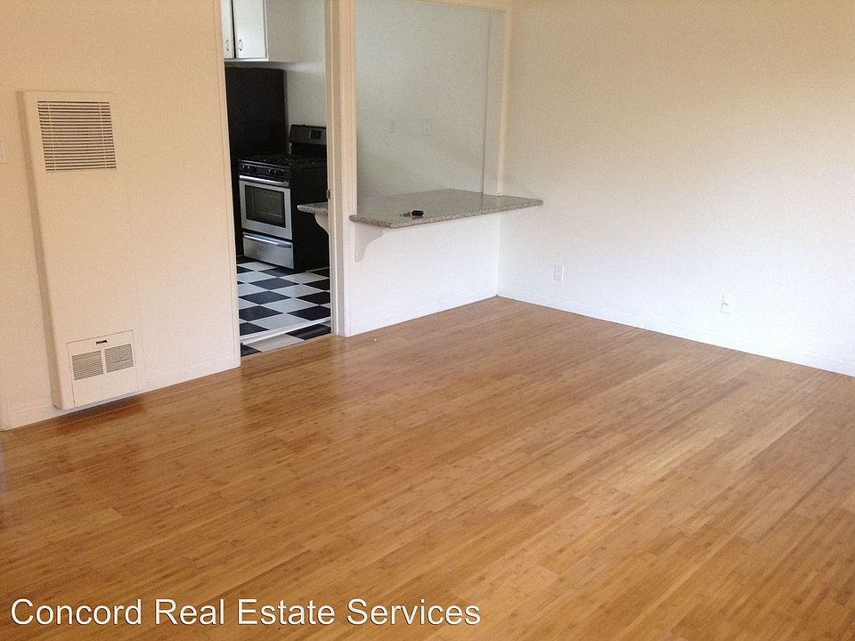 1st image of 501 S Kingsley Dr APT 1