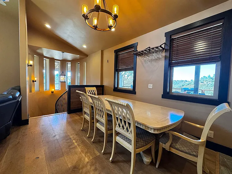 2280 Roan Rd — Photo 39