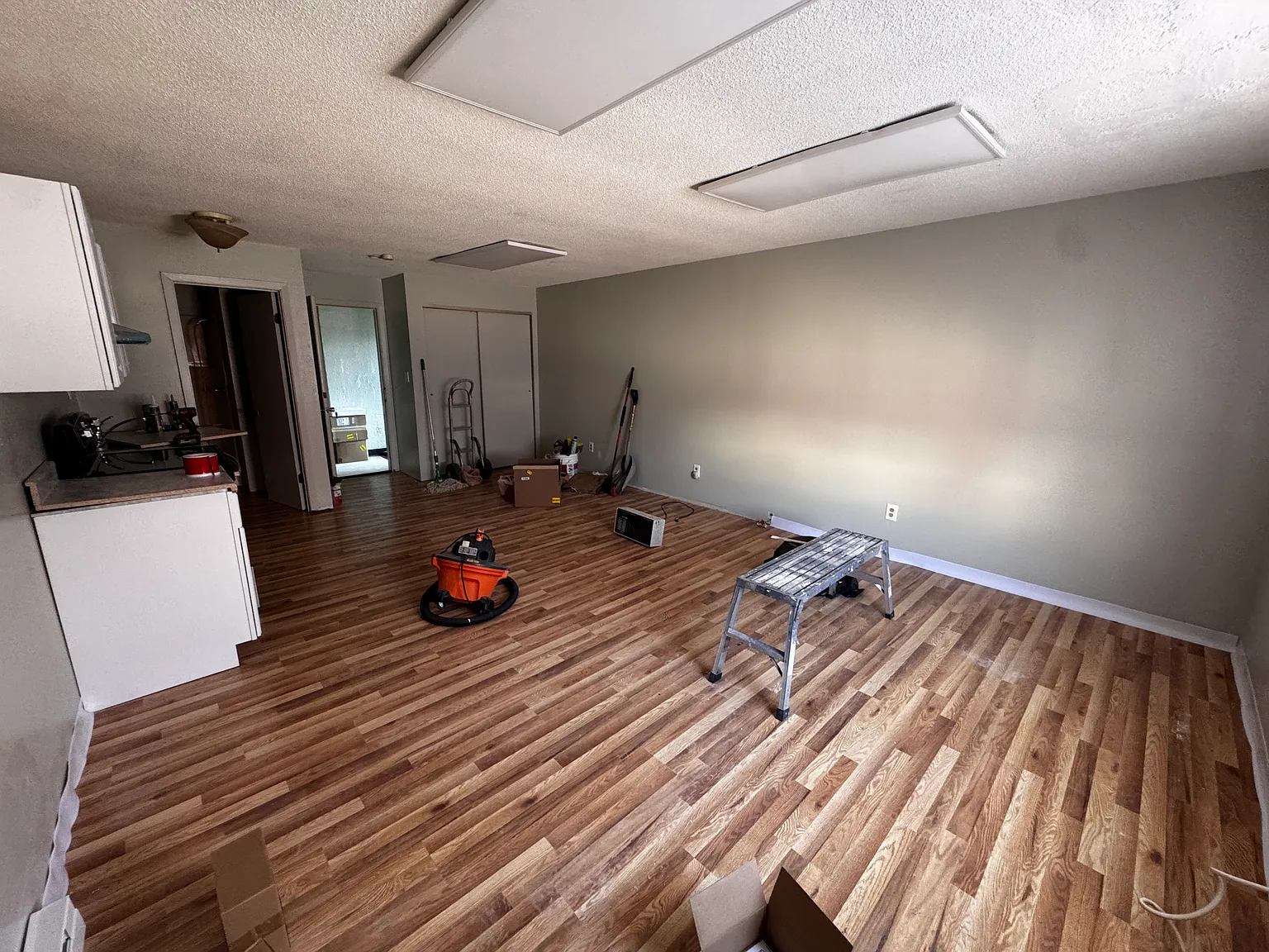 Studio, $800 — Photo 4