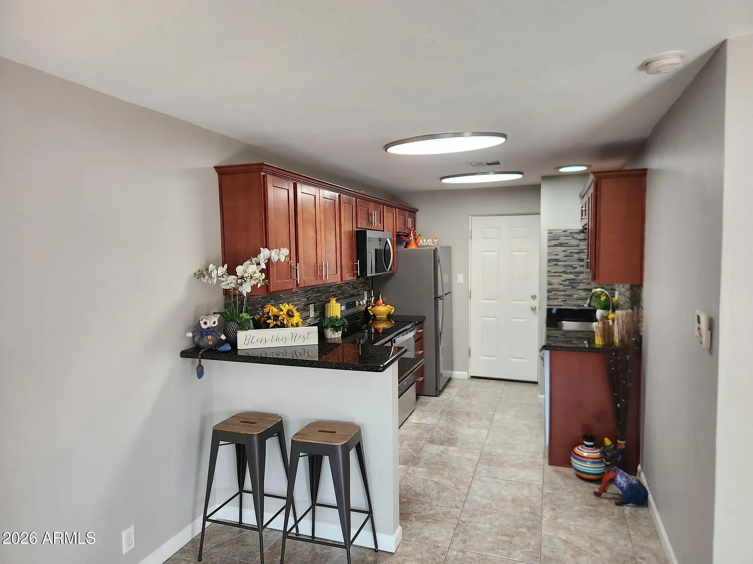 1 bed, 650 sqft, $1,350 — Photo 3