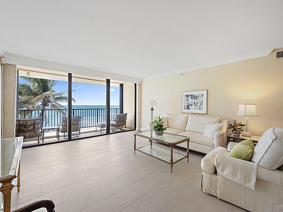 3rd image of 200 Beach Road #202
