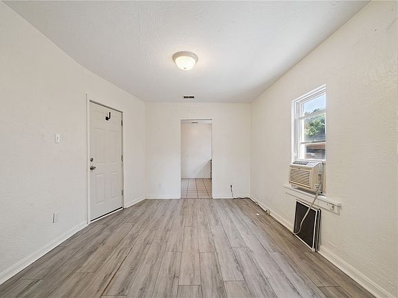 4th image of 545 6th St