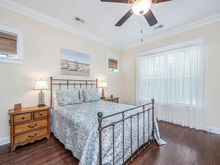 3695 Spindrift Dr — Photo 17