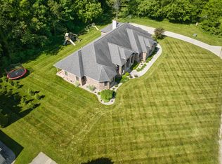 776 Marias Dr, Coldwater, MI 49036