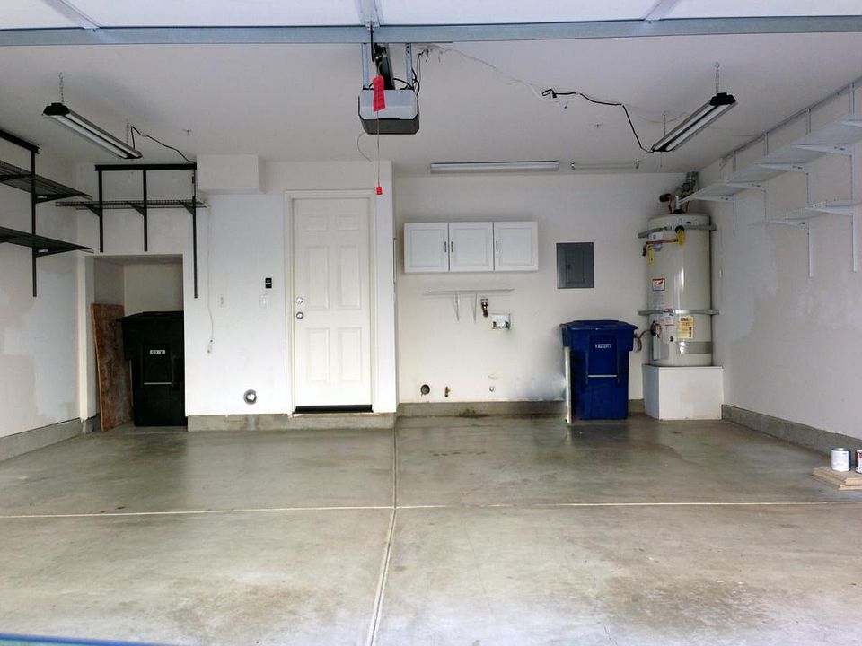 2 Car Garage