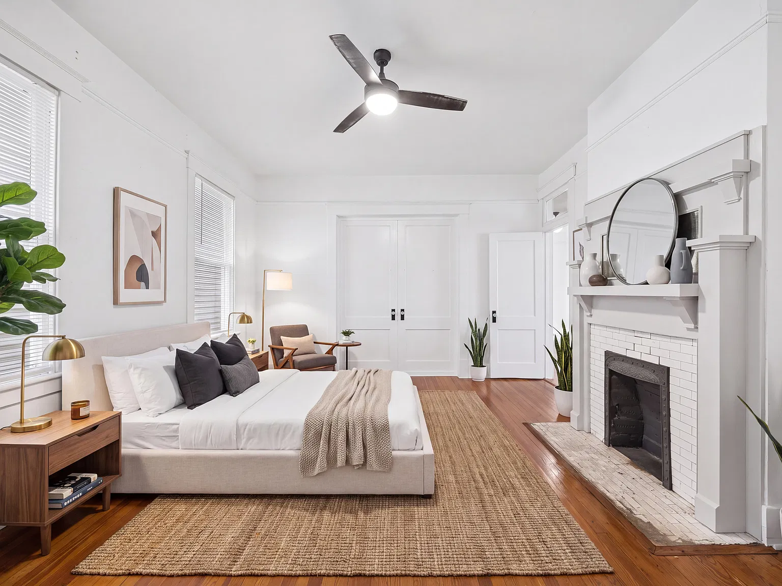 3 bed, 1400 sqft, $2,900 — Photo 3