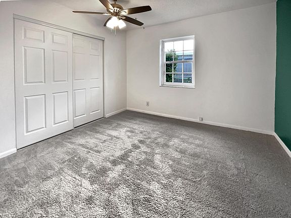 5th image of 501 Oak Terrace