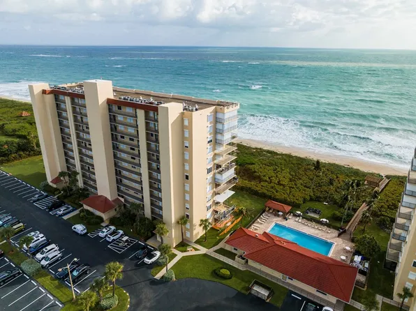 4250 N Highway A1a APT 306, Hutchinson Island, FL 34949