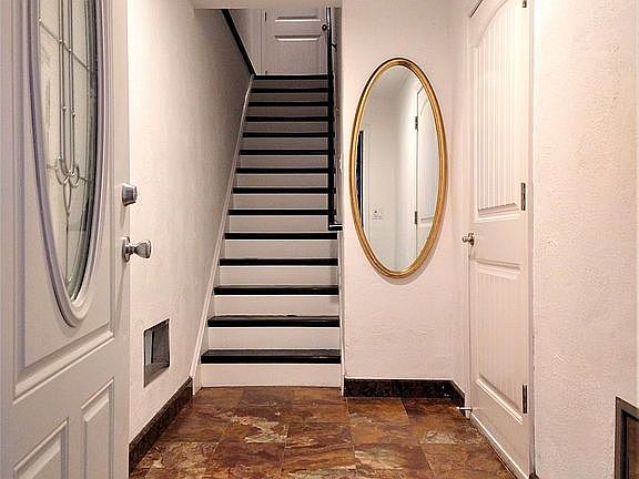 Red Onyx Foyer & Entryway