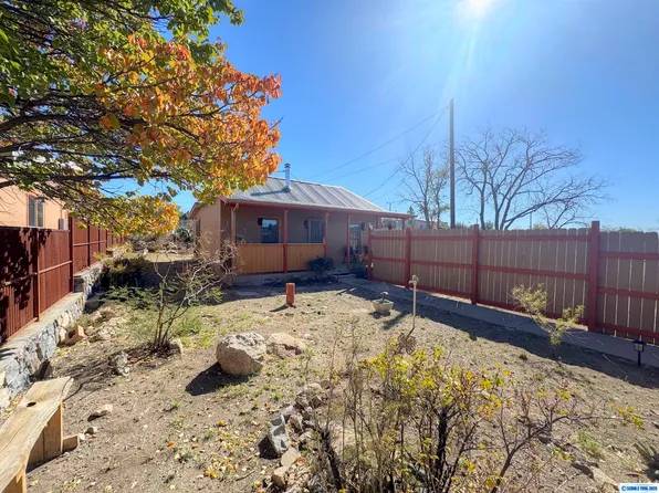 610 N Bennett St, Silver City, NM 88061