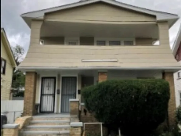 3273 E 135th St, Cleveland, OH 44120