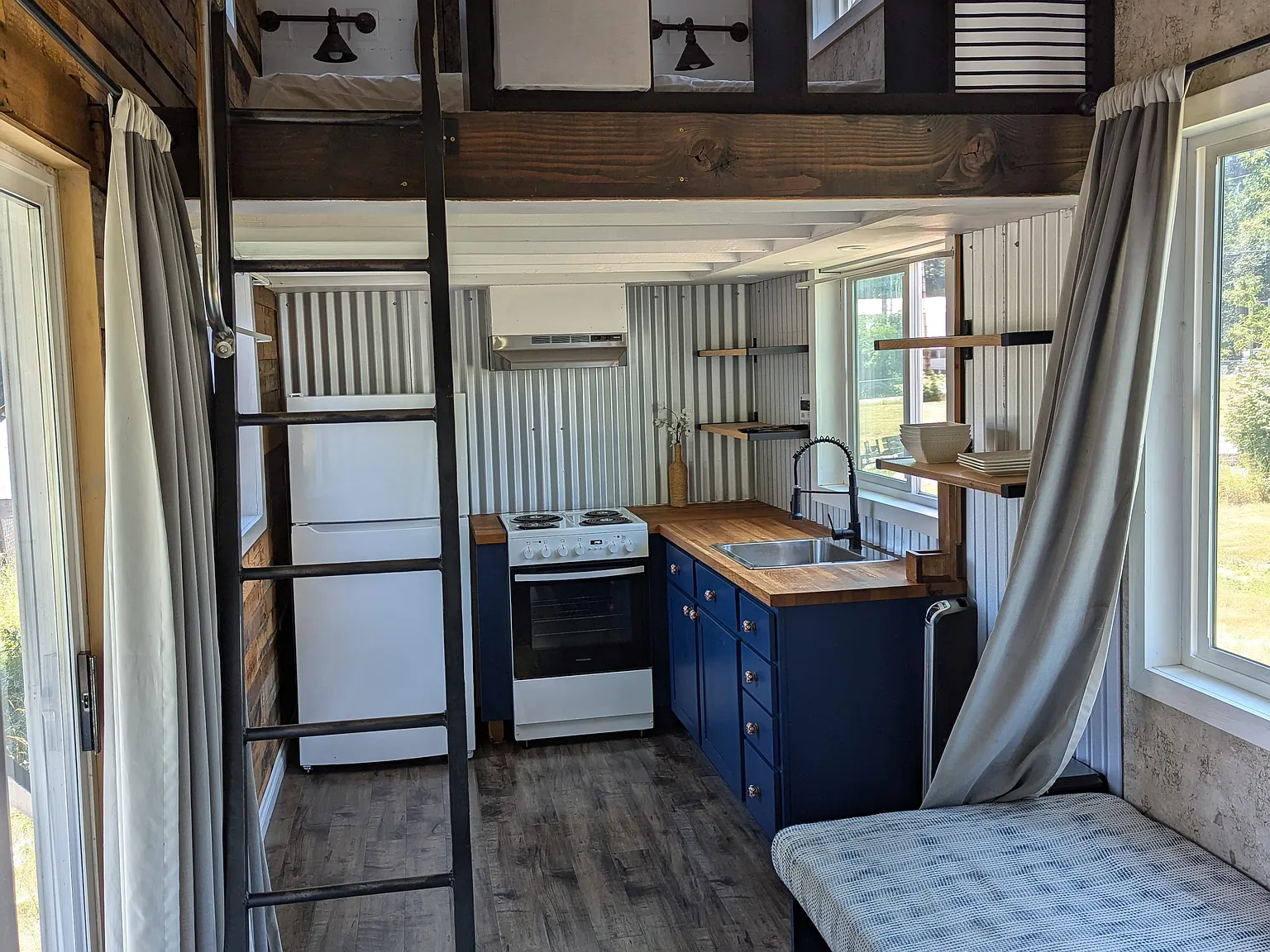 1 bed, 192 sqft, $900 — Photo 3