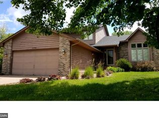 6358 Kingsview Ln N, Maple Grove, MN 55311