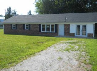 778 McBride Rd, Mount Airy, NC 27030