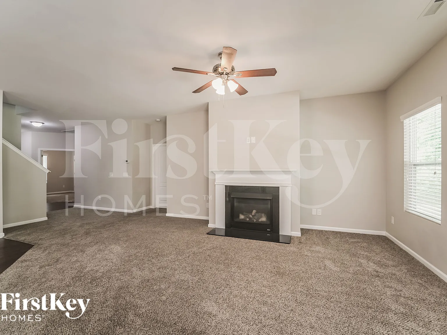 5 bed, 3.0 bath, 2687 sqft, $3,195 — Photo 3