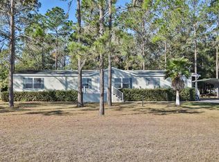 13419 McIntosh Dr, Dade City, FL 33525
