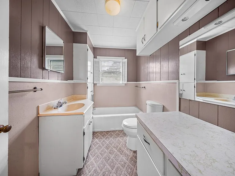 7264 State Highway 190 E — Photo 10