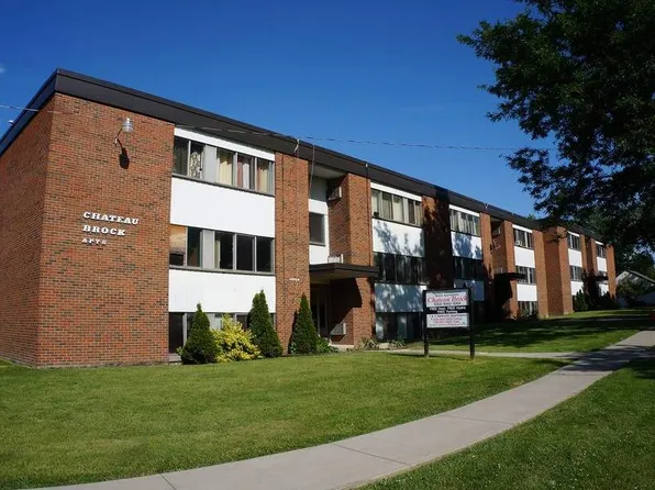 1054 Brock St, Windsor, ON N9C 2V2