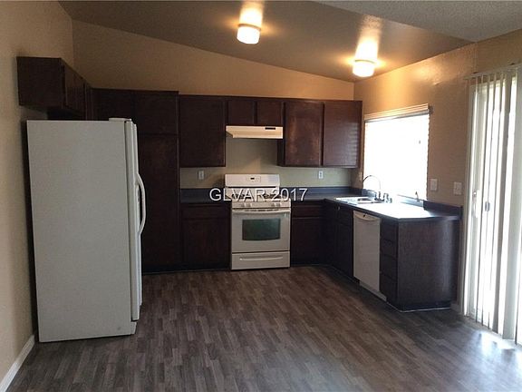 3rd image of 312 Greenfield Ln #0