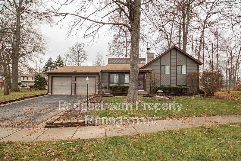 1st image of 2421 Bentree Ct