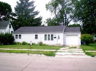 1420 S Norwood Ave, Green Bay, WI 54304