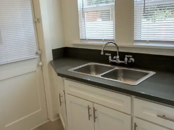 619 Elm Ave APT 12, Long Beach, CA 90802