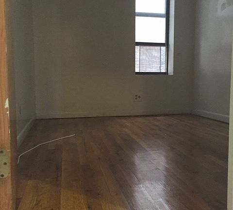 4th image of 71 Thompson St APT 4b