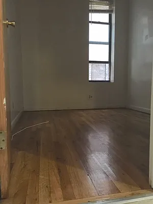 Rented by AJ Clarke | media 25