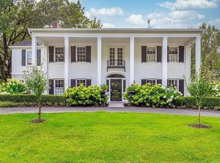 5620 State Line Rd, Mission Hills, KS 66208