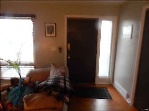 4th image of 161 Park Way