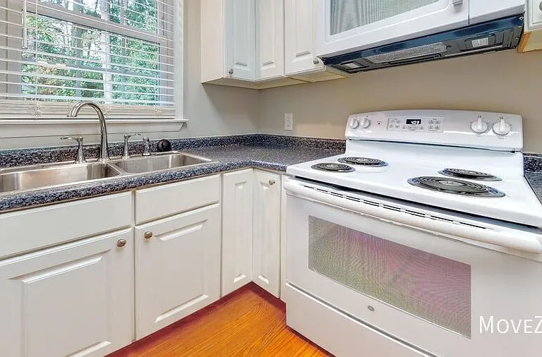 3108 Lemay Ct — Photo 13