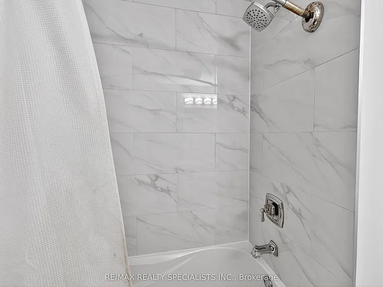 2067 Golden Orchard Trl — Photo 34