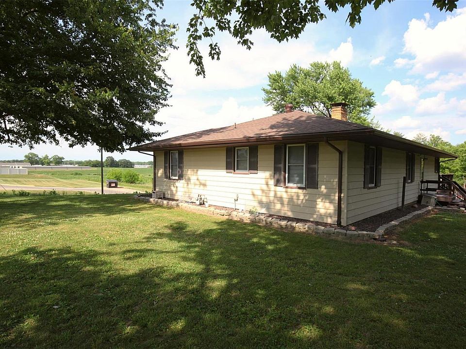1820 W Fillmore St, Vandalia, IL 62471 MLS 23033144 Zillow