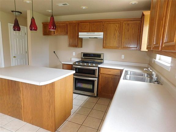 5th image of 2703 SW Comanche Ct