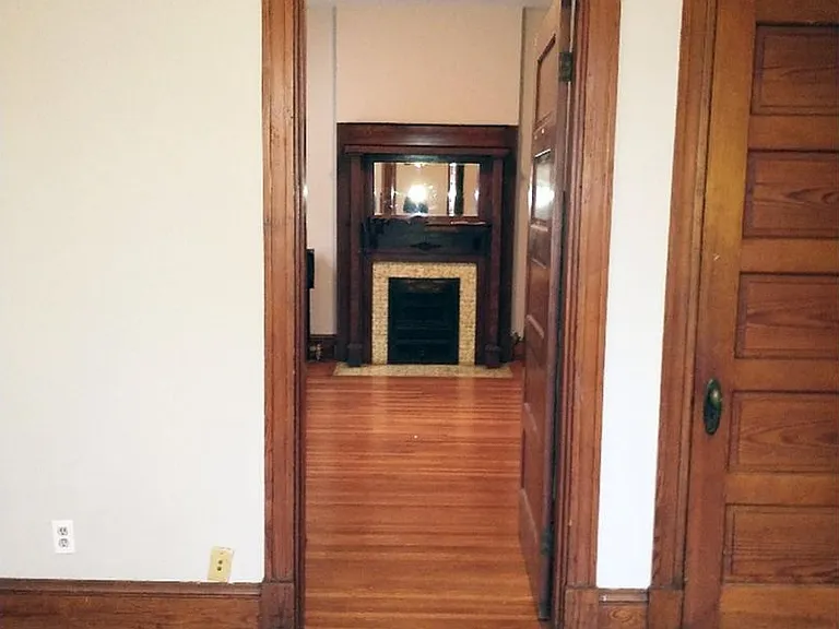 3227 Jefferson Ave — Photo 7