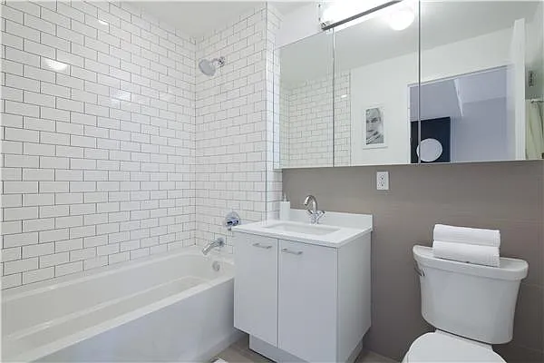 Rented by NY Living Solutions | media 15