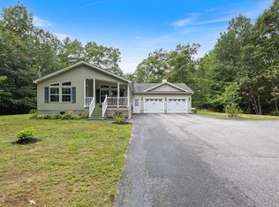 99 Cooks Mills Road, Naples, ME 04048