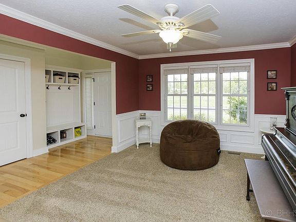 16123 grazenview street-105