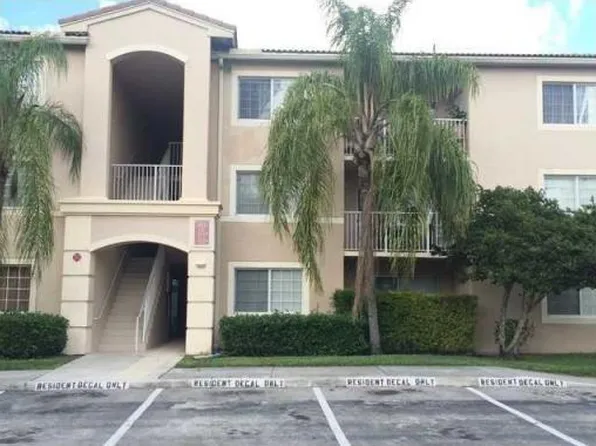 5011 Wiles Road #206, Coconut Creek, FL 33073