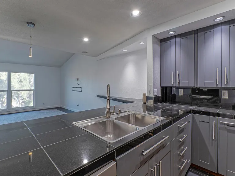7931 E San Miguel Ave #8 — Photo 7
